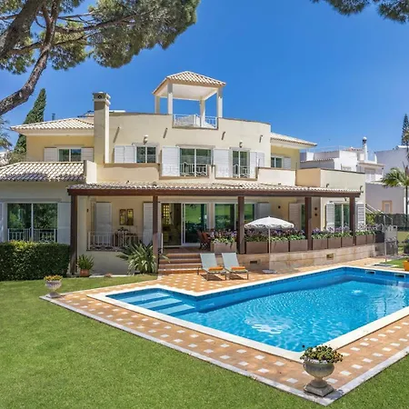 Villa Niva By Quarteira
